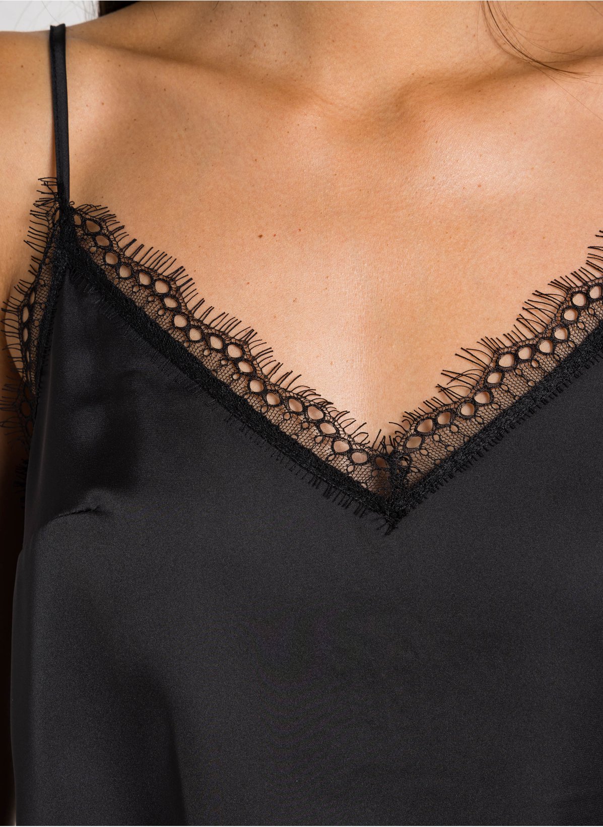 IMPERIAL – Top à Fines Bretelles avec Empiècement en Dentelle