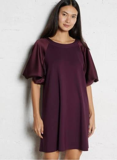 IMPERIAL – Robe Courte Trapèze à Manches Ballon en Satin
