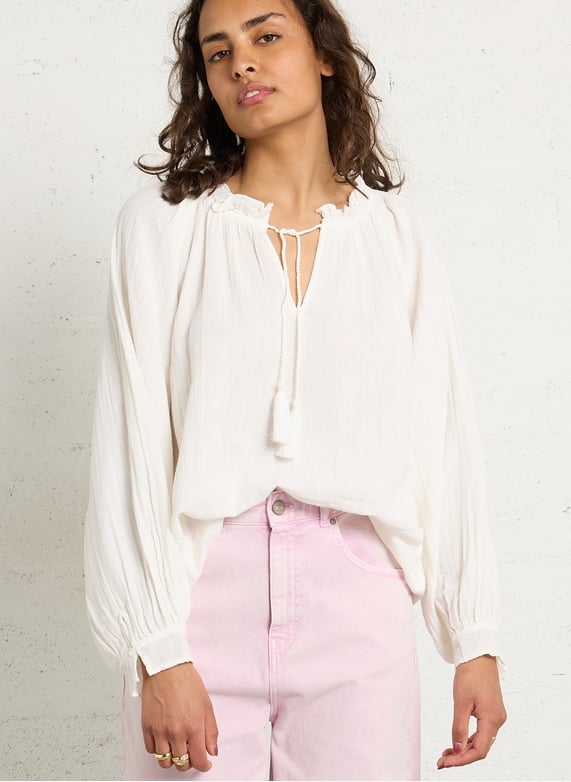 LA PETITE ÉTOILE – Blouse Femme Briska à Col Volanté