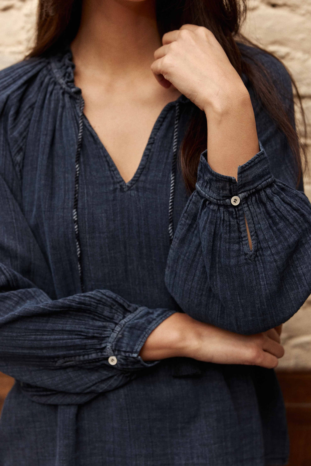LA PETITE ÉTOILE – Blouse Femme Briska à Col Volanté