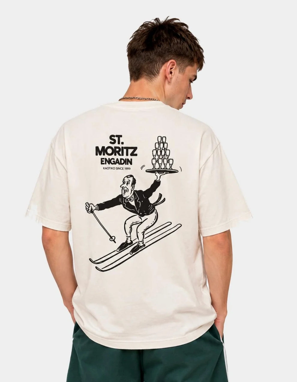 KAOTIKO – T-Shirt Regular Snow Waiter Ivory