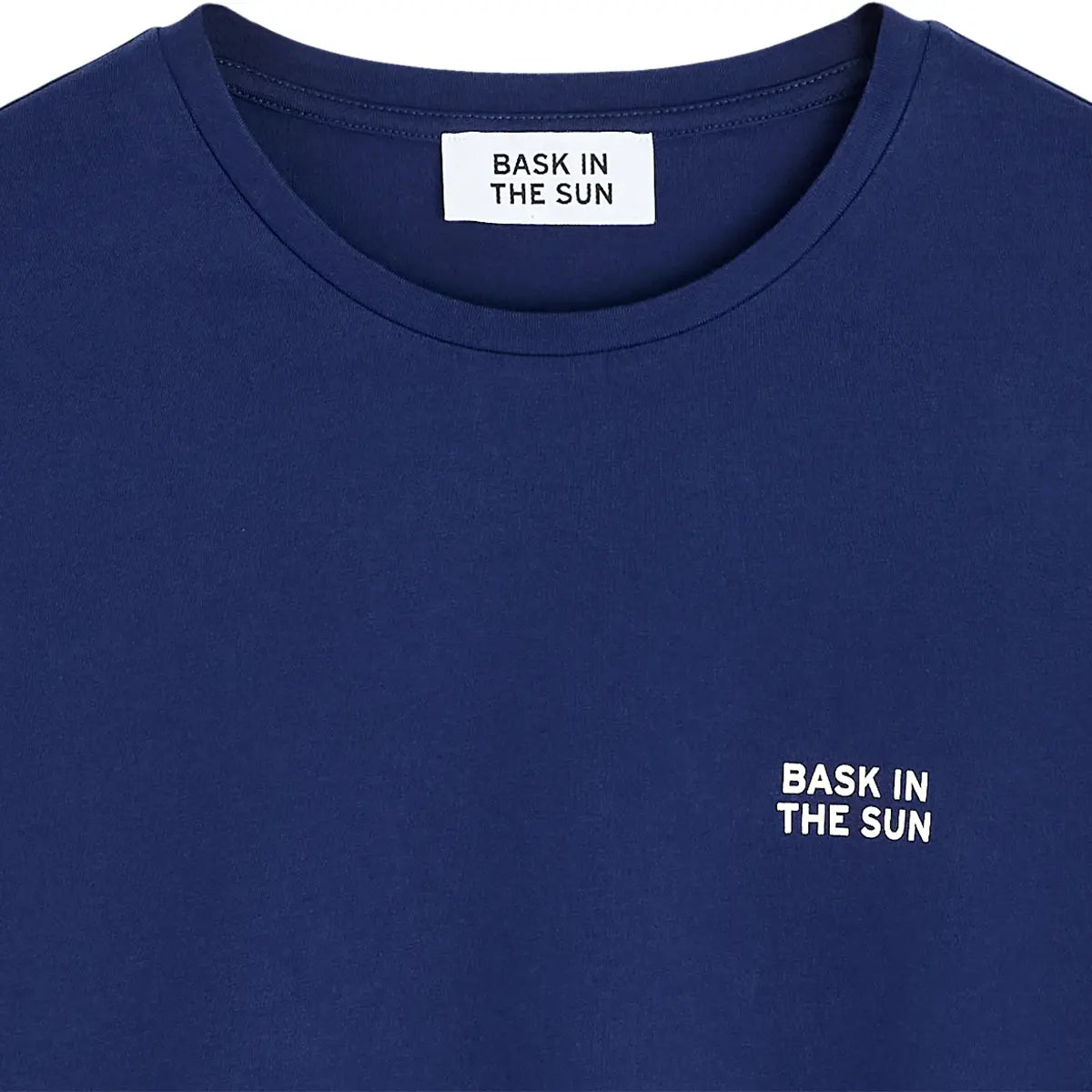 BASK IN THE SUN – T-shirt Water