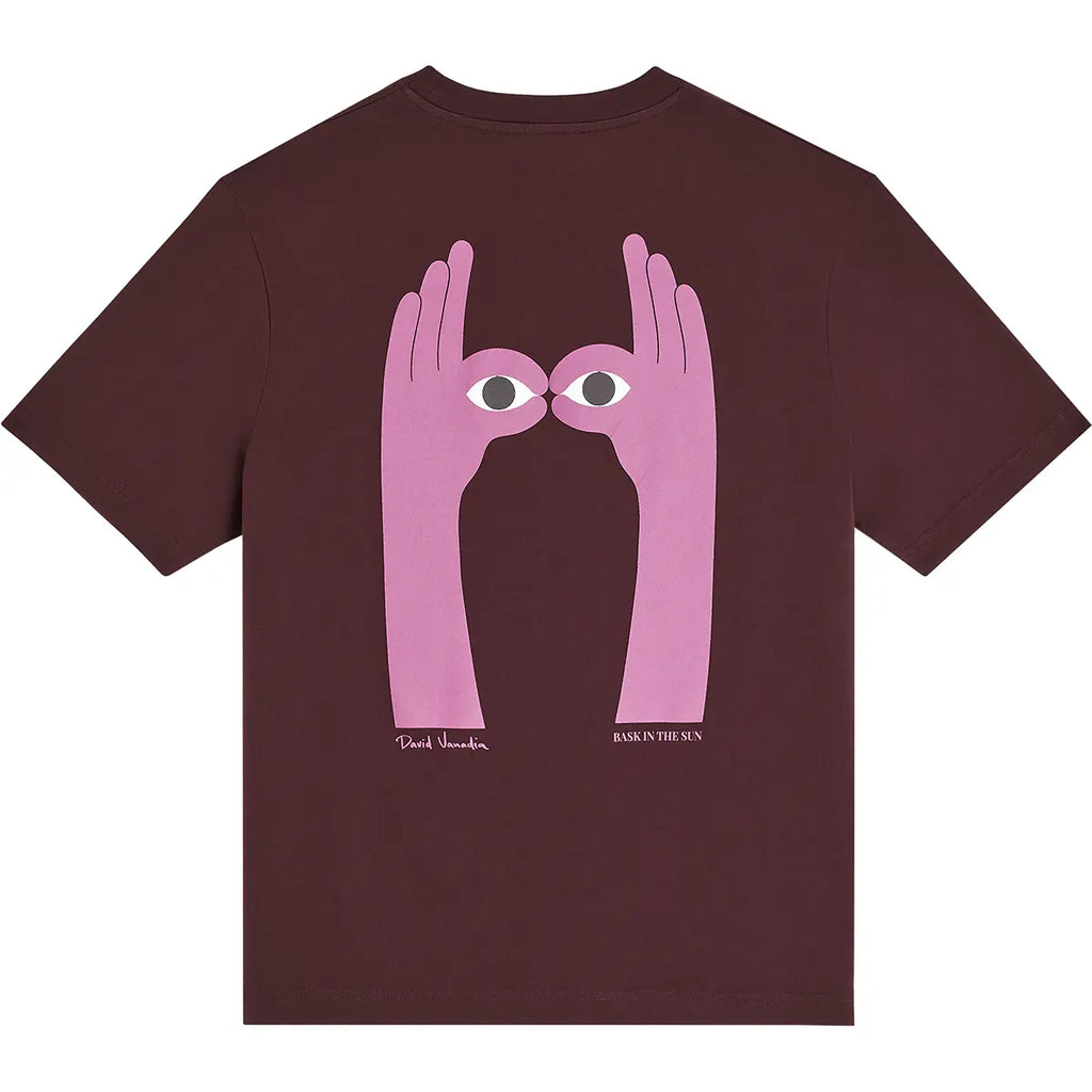 BASK IN THE SUN – T-shirt Look