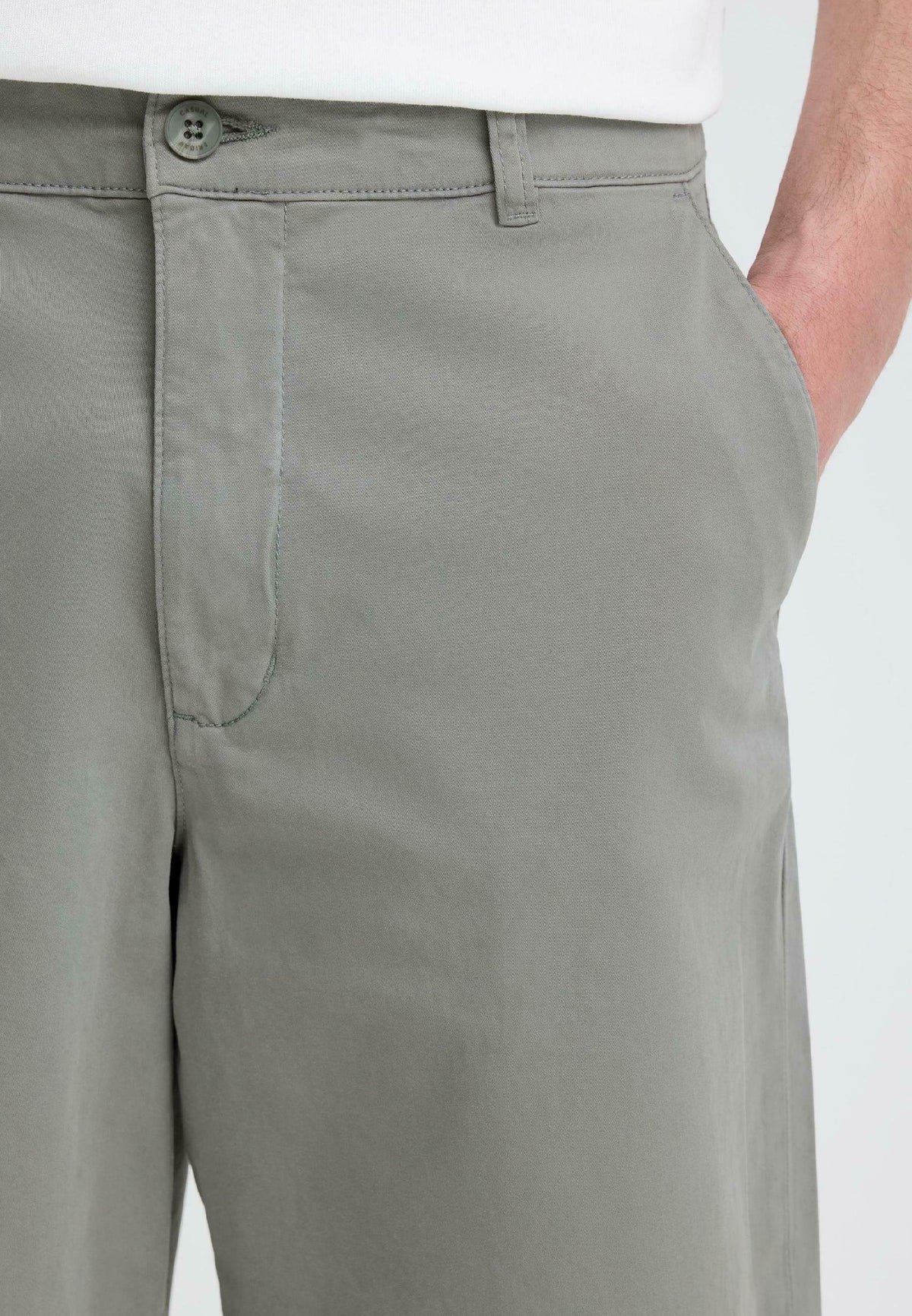 CASUAL FRIDAY – Short Chino Homme CFBennet Moon Mist