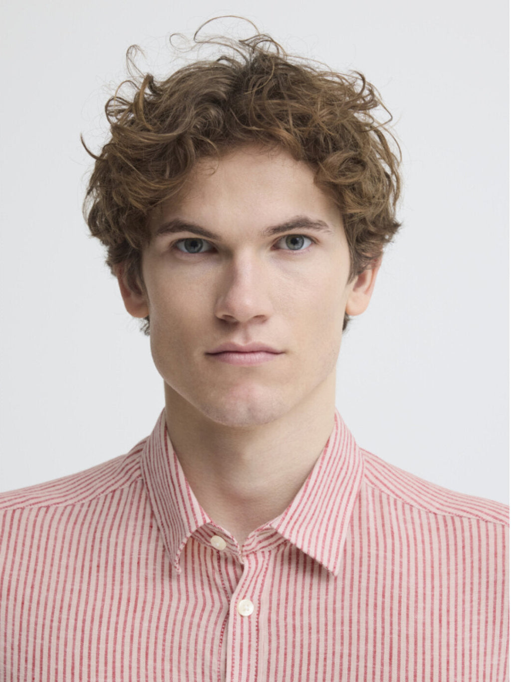 CASUAL FRIDAY – Chemise Homme CFEstrup LS Line Rouge