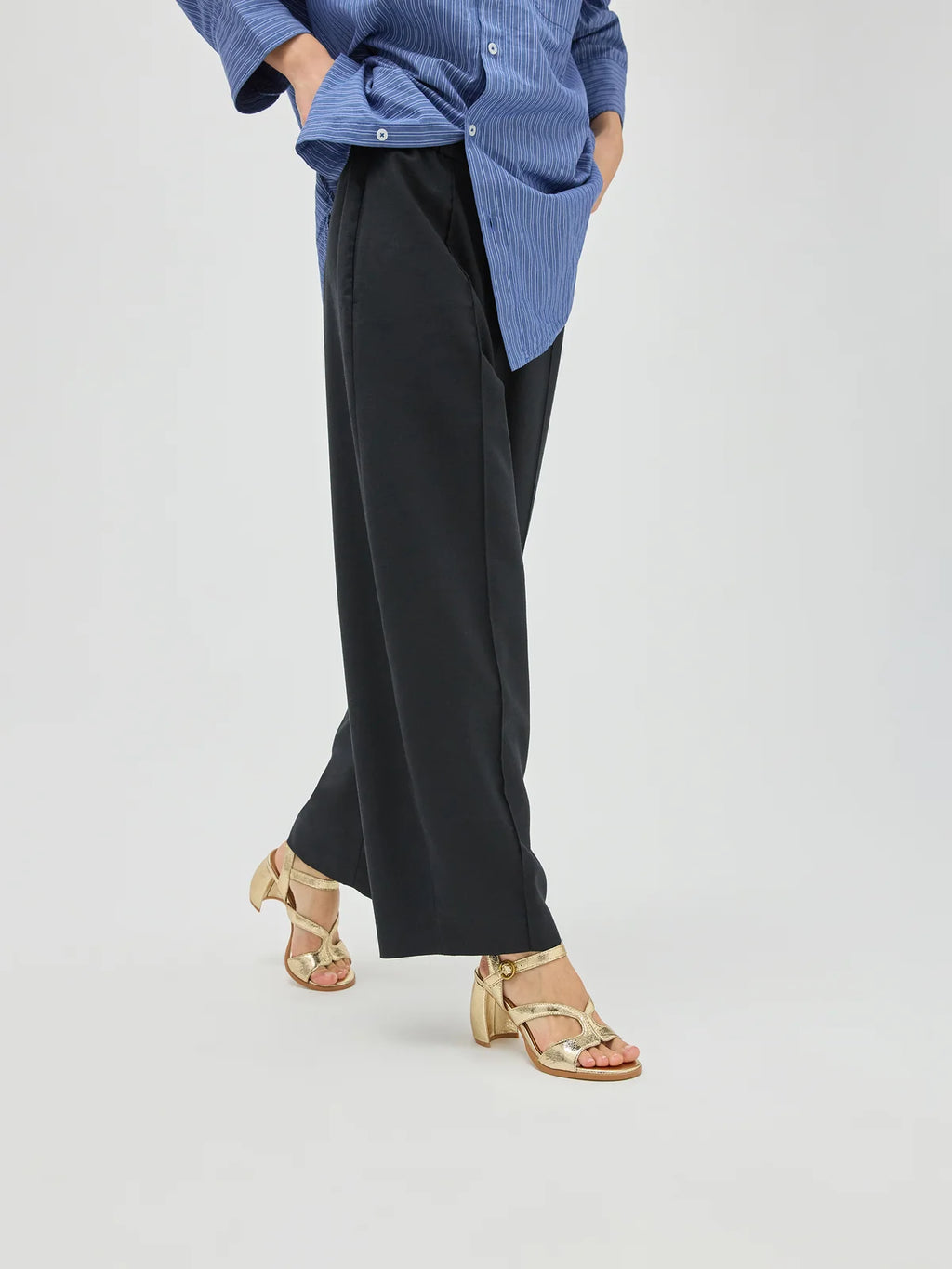 VANESSA WU - Sandales LUNA Curled